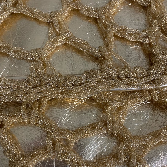 Vintage gold/fabric clutch purse - Picture 8 of 8